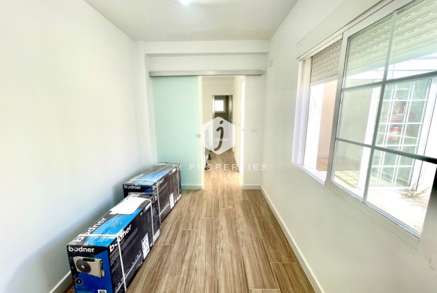 Tweedehands - Chalet -
Daya Vieja - Costa Blanca