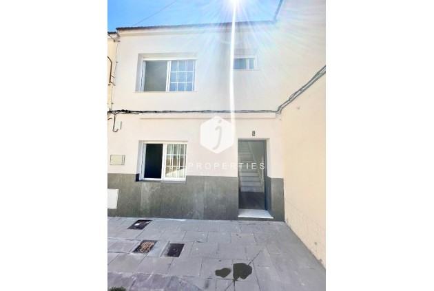 Tweedehands - Chalet -
Daya Vieja - Costa Blanca