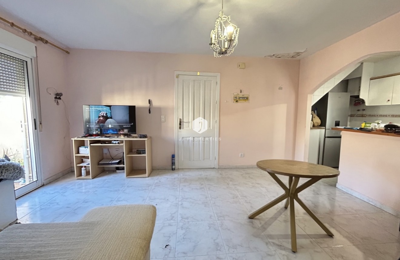 Segunda mano - Apartamento / piso -
Torrevieja - Costa Blanca