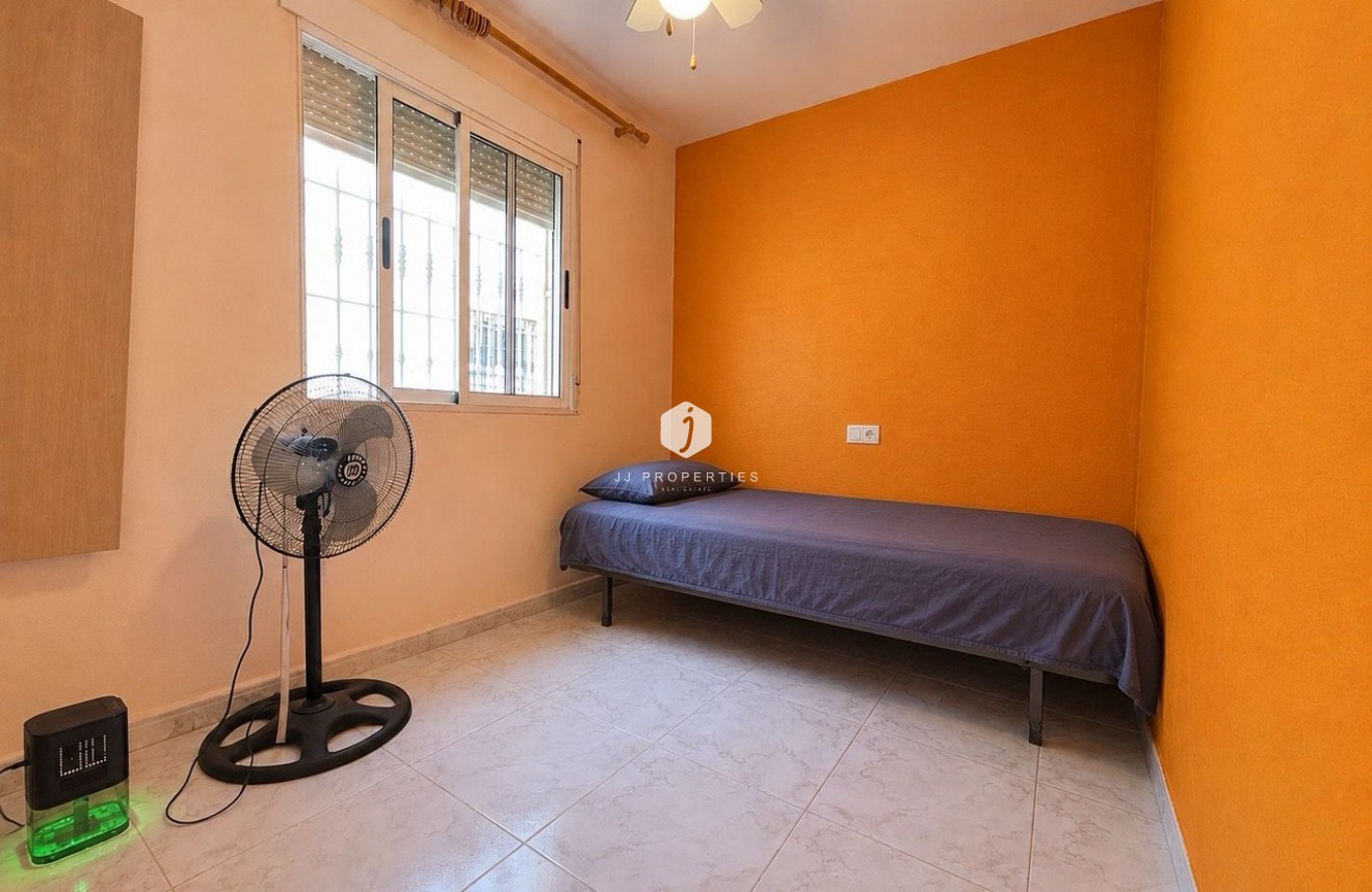 Segunda mano - Apartamento / piso -
Torrevieja - Costa Blanca