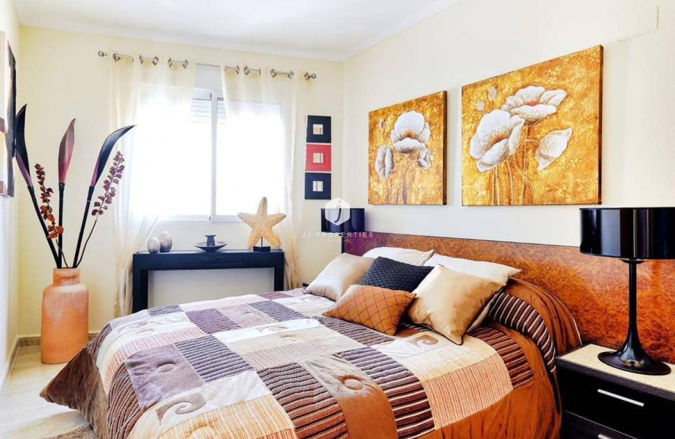 Resale - Apartment / flat -
Orihuela Costa - Altos De Campoamor