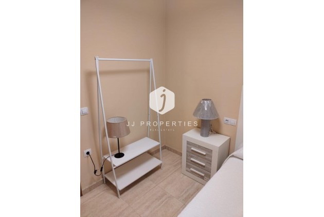 D'occasion - Appartement -
Guardamar del Segura - puerto deportivo