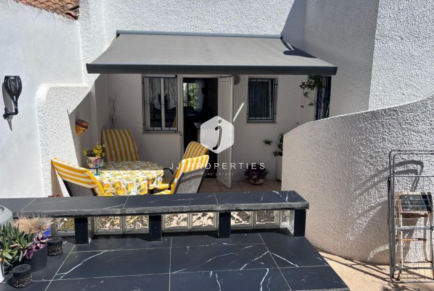Resale - Chalet -
Torrevieja - Los Balcones