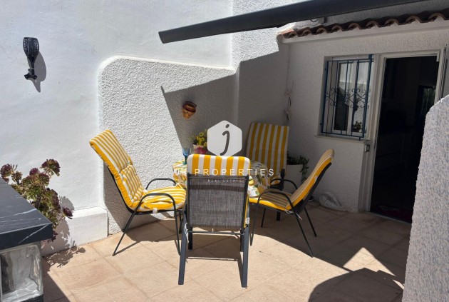 Resale - Chalet -
Torrevieja - Los Balcones