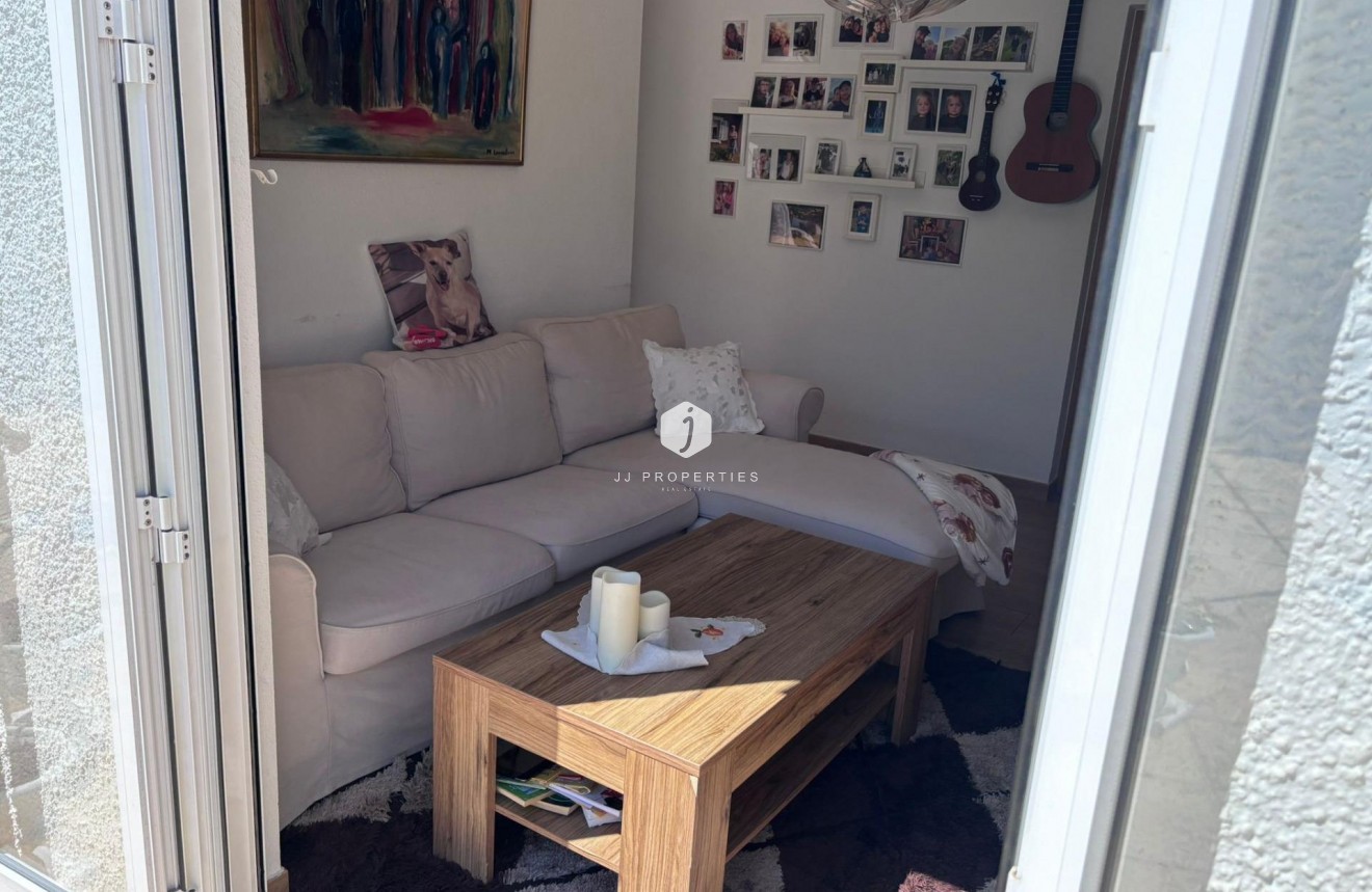 Resale - Chalet -
Torrevieja - Los Balcones