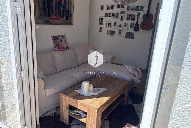 Resale - Chalet -
Torrevieja - Los Balcones