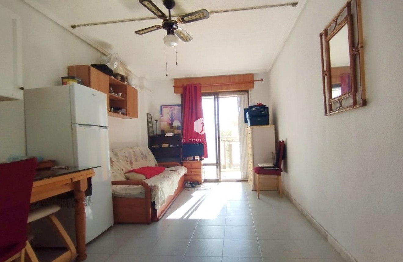 D'occasion - Appartement -
Torrevieja - Costa Blanca