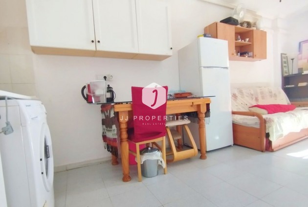 D'occasion - Appartement -
Torrevieja - Costa Blanca