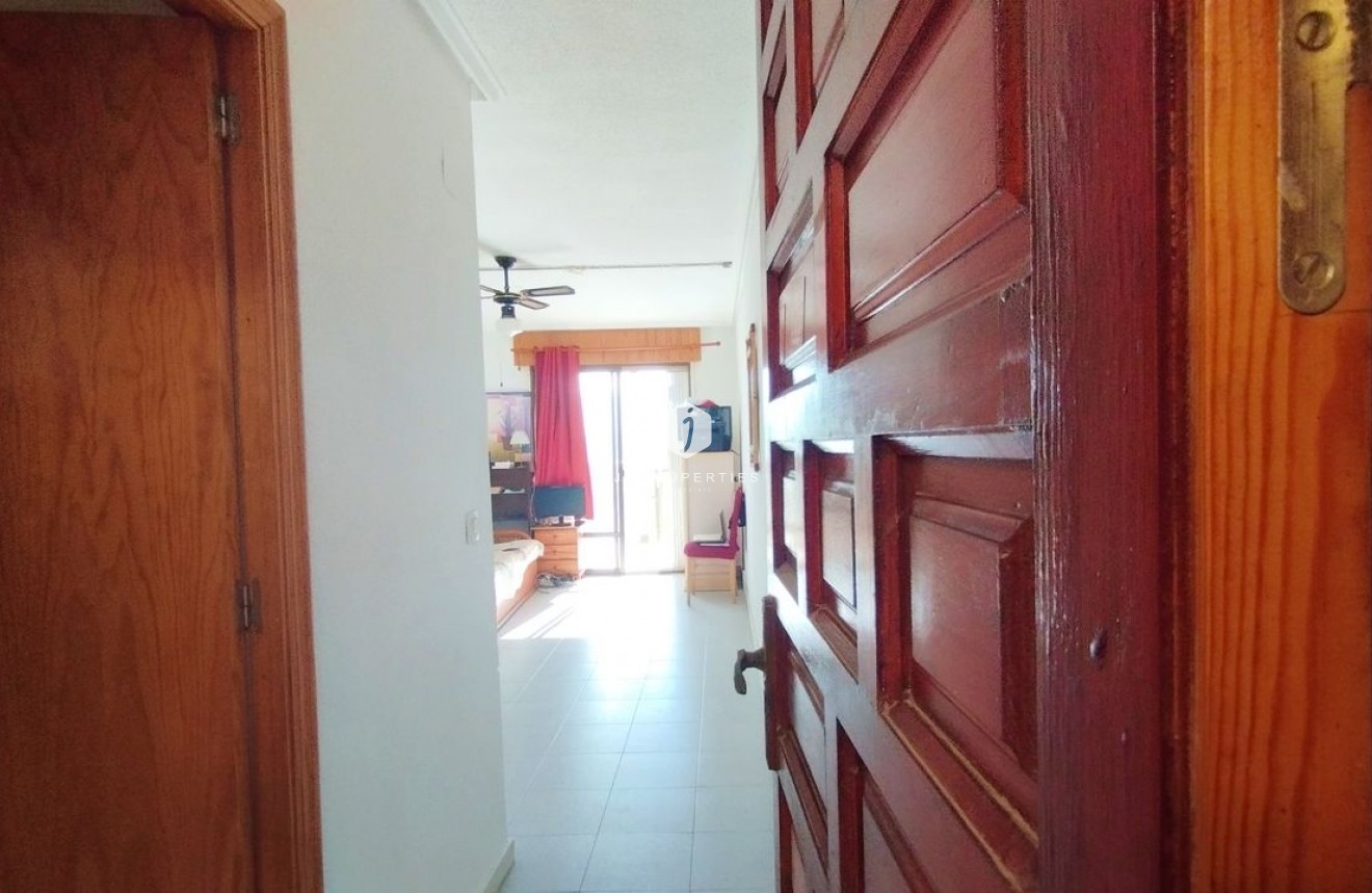 D'occasion - Appartement -
Torrevieja - Costa Blanca