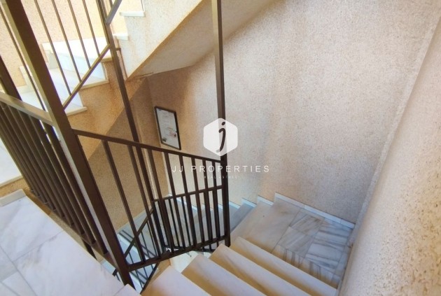 D'occasion - Appartement -
Torrevieja - Costa Blanca