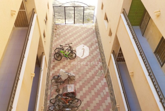 D'occasion - Appartement -
Torrevieja - Costa Blanca