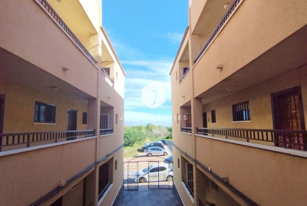 D'occasion - Appartement -
Torrevieja - Costa Blanca