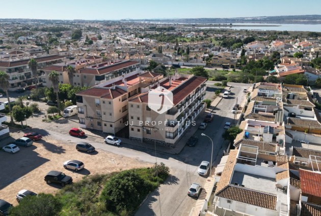 D'occasion - Appartement -
Torrevieja - Costa Blanca