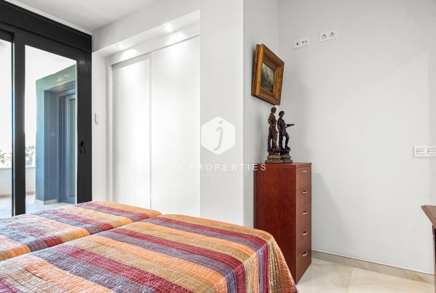 Aus zweiter Hand - Wohnung -
Orihuela Costa - Costa Blanca