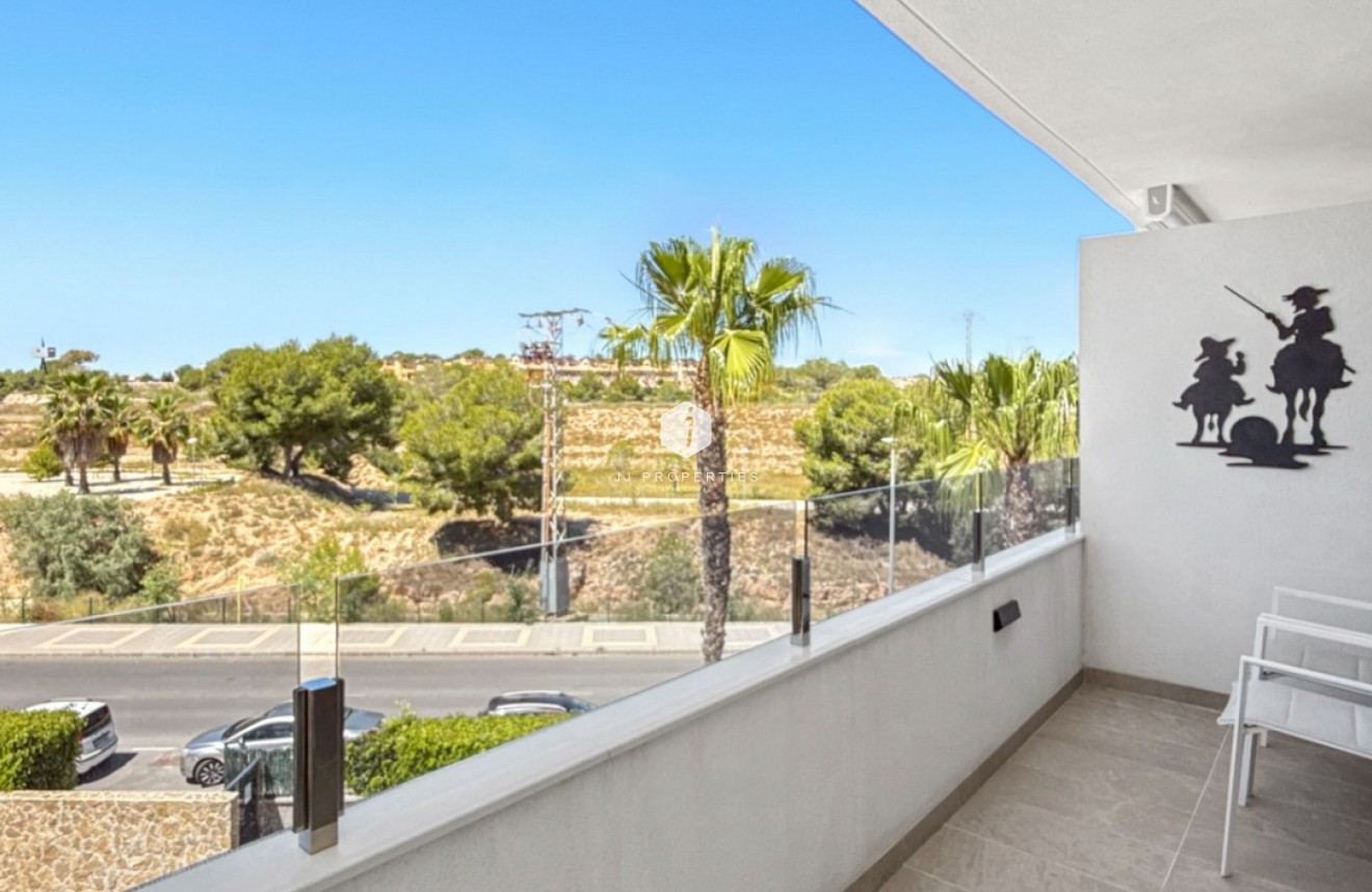 Aus zweiter Hand - Wohnung -
Orihuela Costa - Costa Blanca