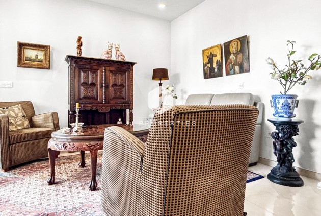 Aus zweiter Hand - Wohnung -
Orihuela Costa - Costa Blanca