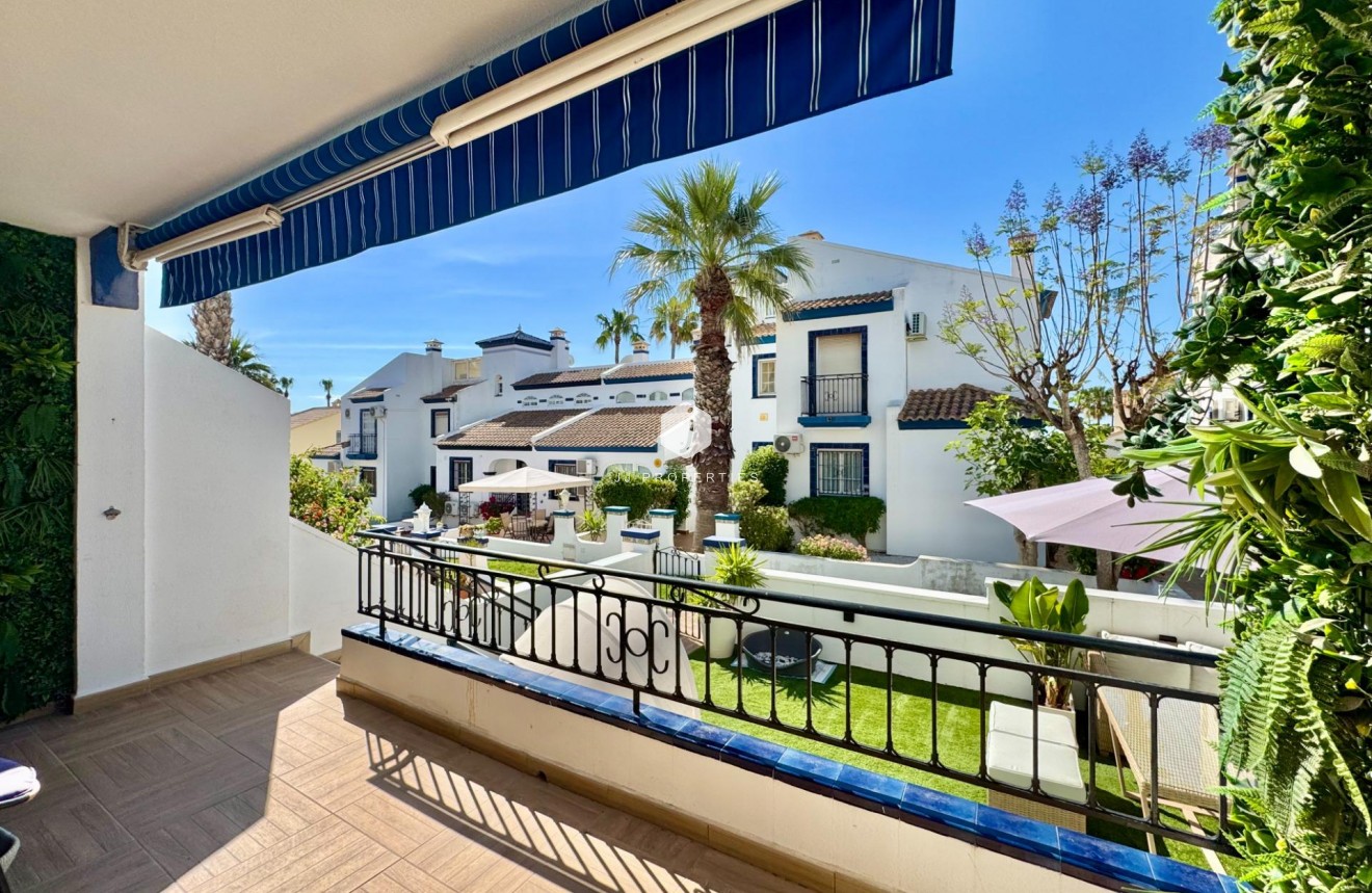 Segunda mano - Bungalow -
Orihuela Costa - Villamartín-las Filipinas