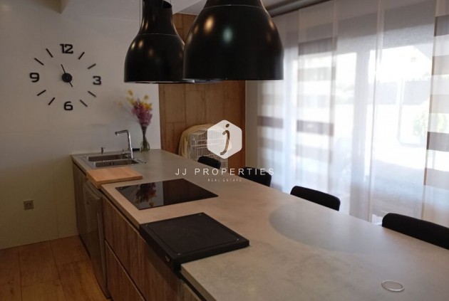 Resale - Villa -
Daya Nueva - Costa Blanca