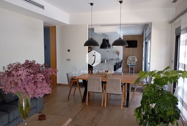 Resale - Villa -
Daya Nueva - Costa Blanca