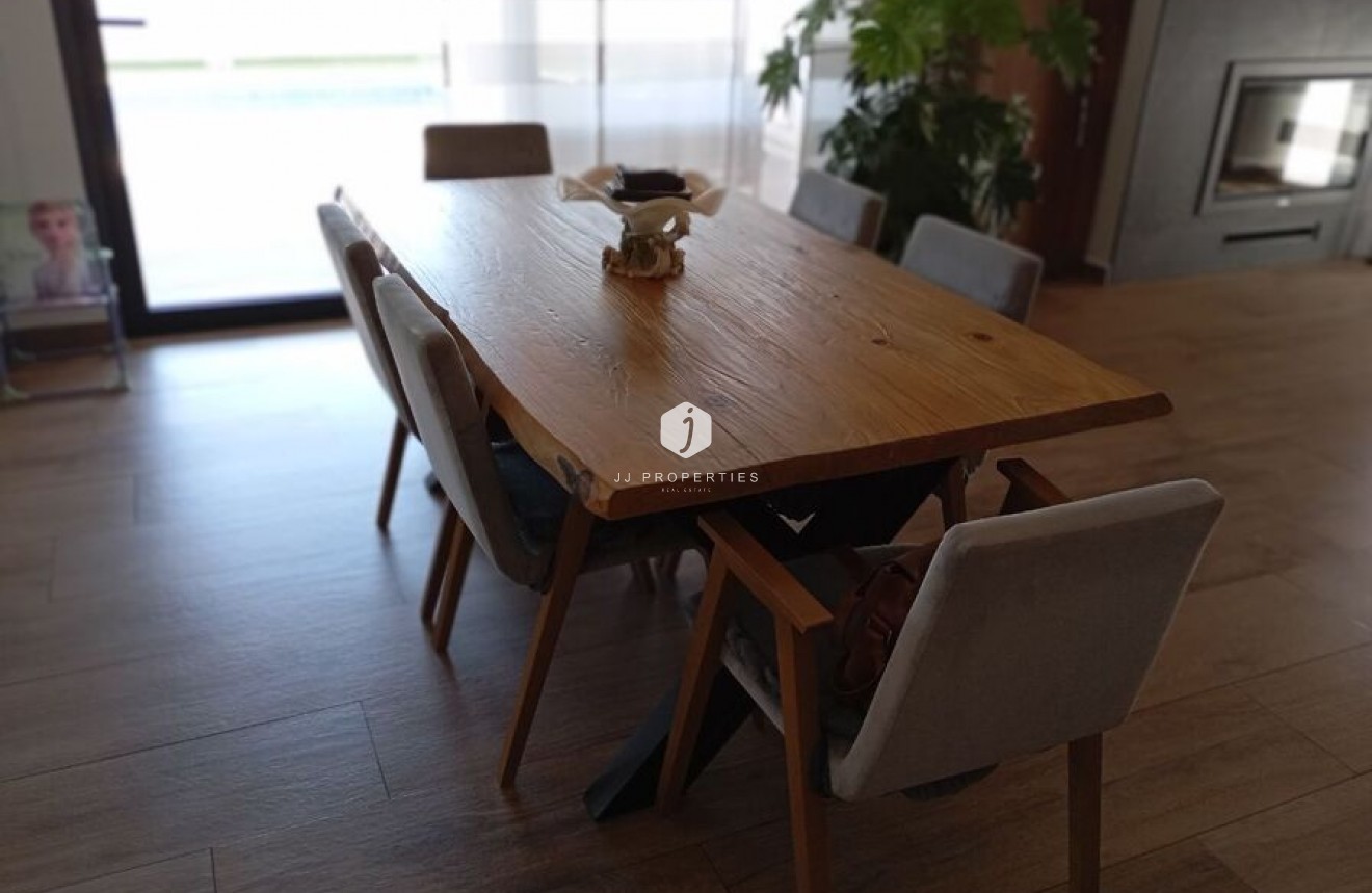 Resale - Villa -
Daya Nueva - Costa Blanca