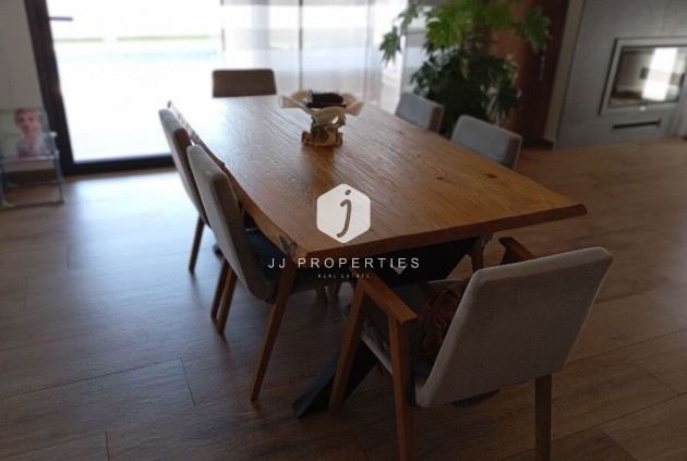 Resale - Villa -
Daya Nueva - Costa Blanca
