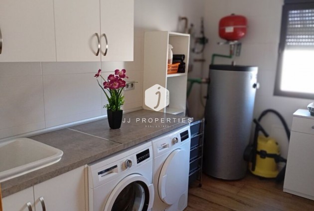 Resale - Villa -
Daya Nueva - Costa Blanca