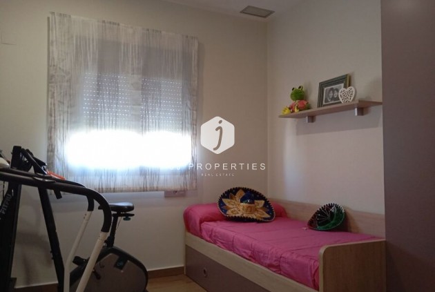 Resale - Villa -
Daya Nueva - Costa Blanca