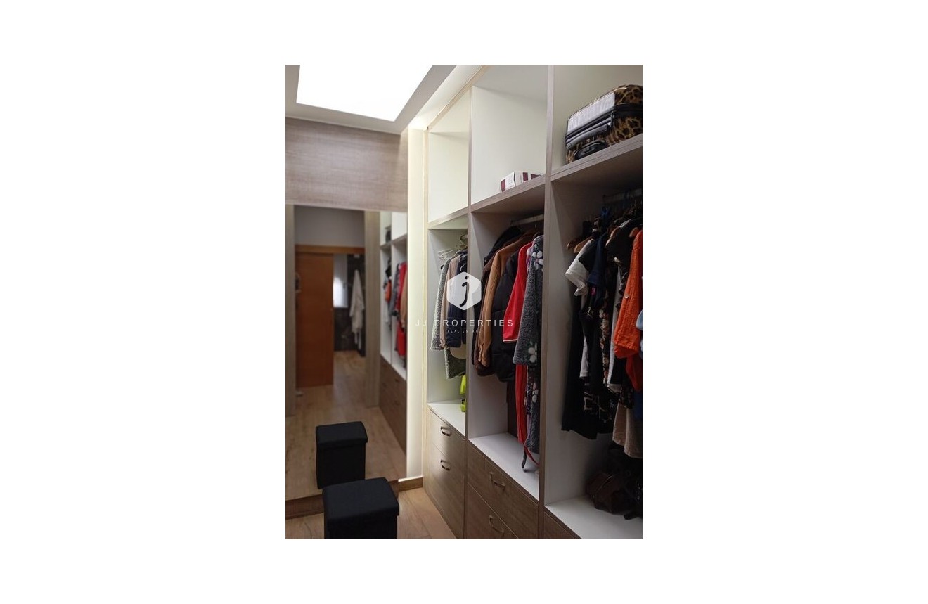 Resale - Villa -
Daya Nueva - Costa Blanca