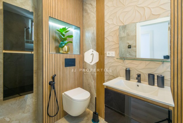 Aus zweiter Hand - Wohnung -
Torrevieja - Playa del Cura