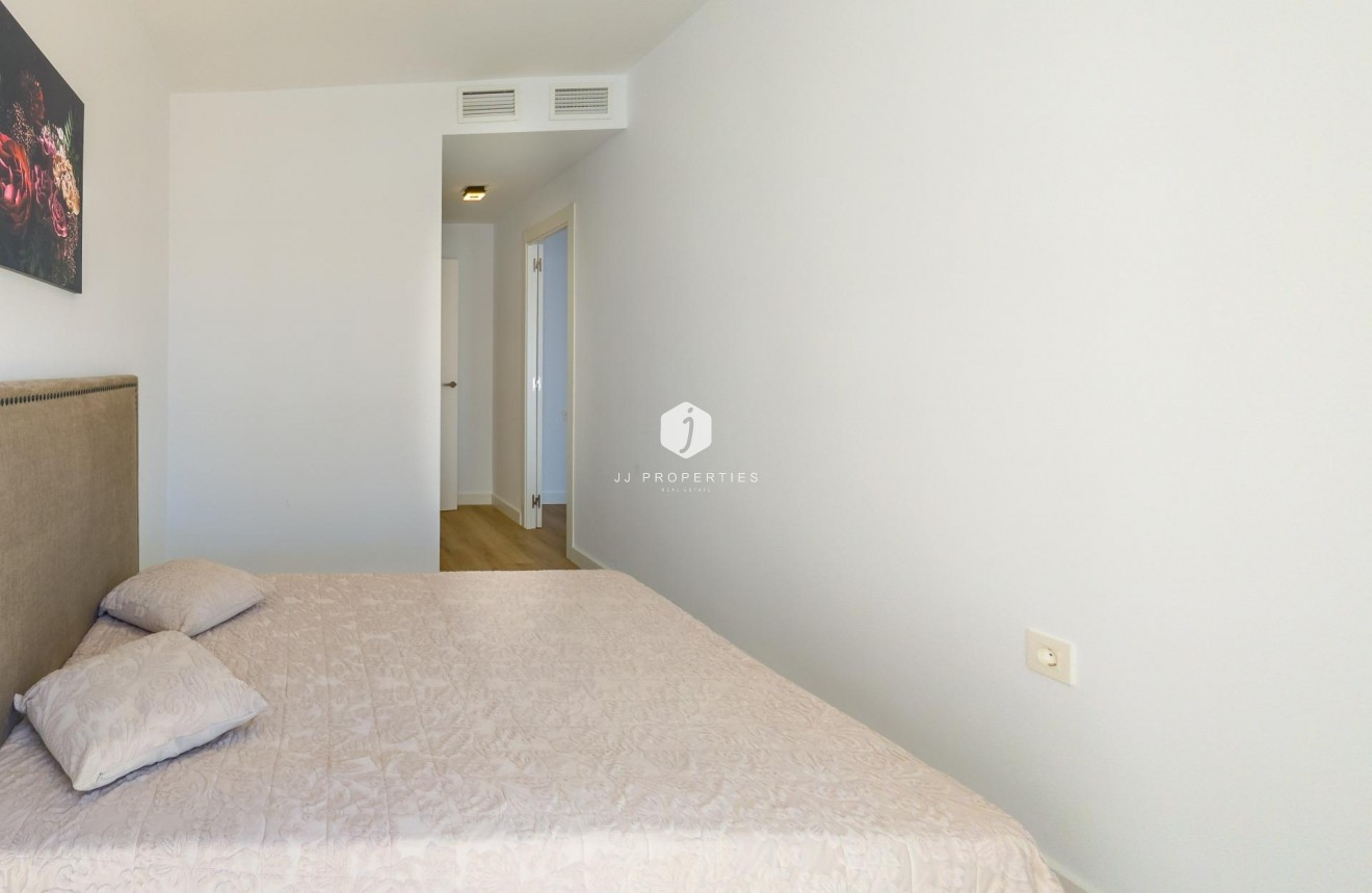 Aus zweiter Hand - Wohnung -
Torrevieja - Playa del Cura