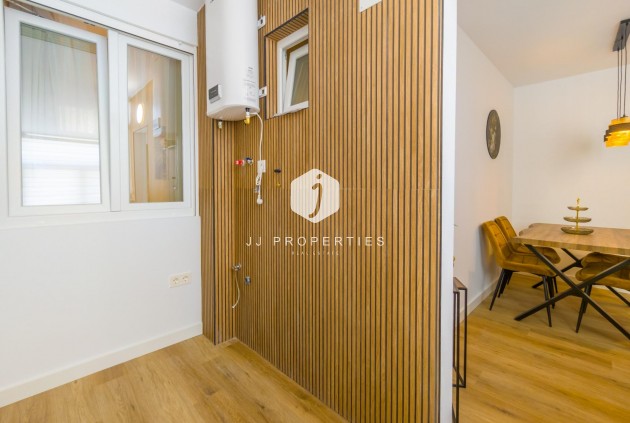 Aus zweiter Hand - Wohnung -
Torrevieja - Playa del Cura