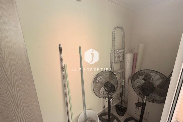 D'occasion - Appartement -
Torrevieja - La Mata Pueblo