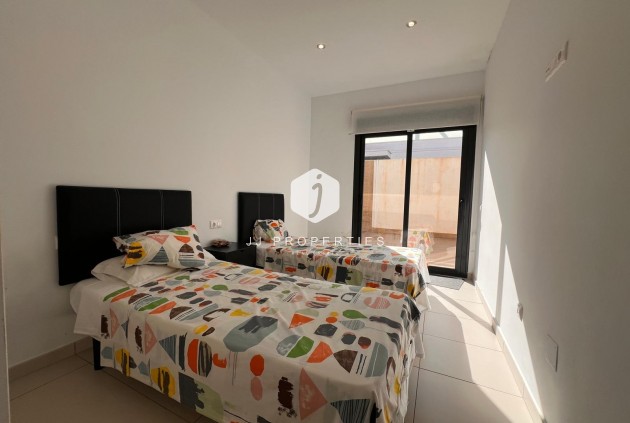 Z drugiej ręki - Villa -
Orihuela Costa - Lomas de Cabo Roig