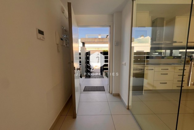 Z drugiej ręki - Villa -
Orihuela Costa - Lomas de Cabo Roig