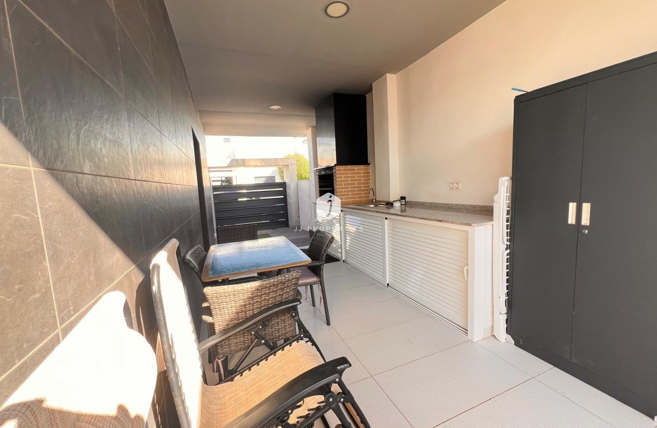 Z drugiej ręki - Villa -
Orihuela Costa - Lomas de Cabo Roig
