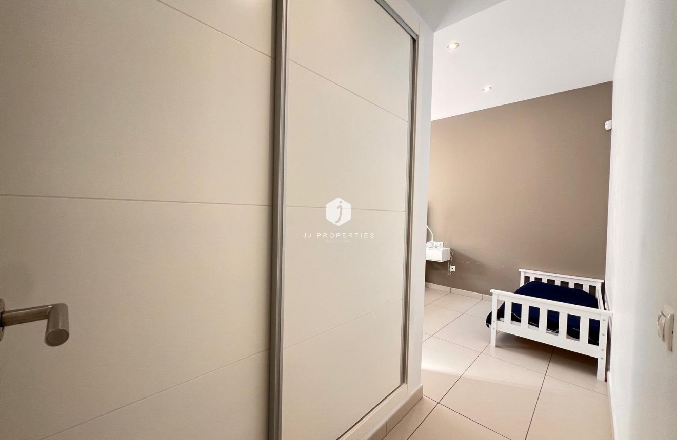 Z drugiej ręki - Villa -
Orihuela Costa - Lomas de Cabo Roig