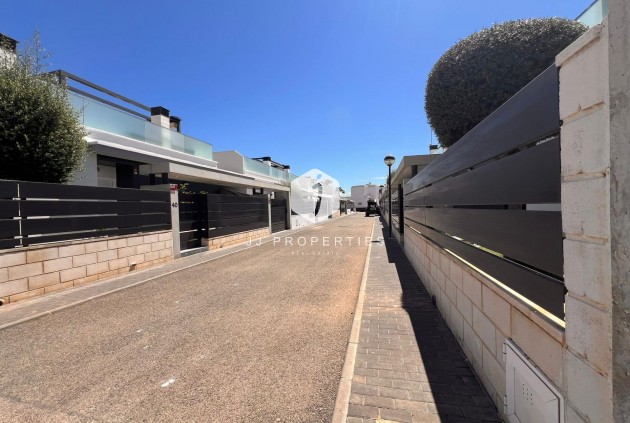 Z drugiej ręki - Villa -
Orihuela Costa - Lomas de Cabo Roig