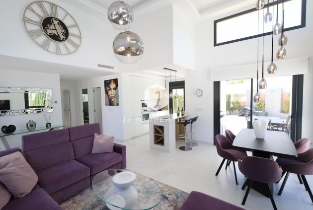 Resale - Villa -
Rojales - Inland