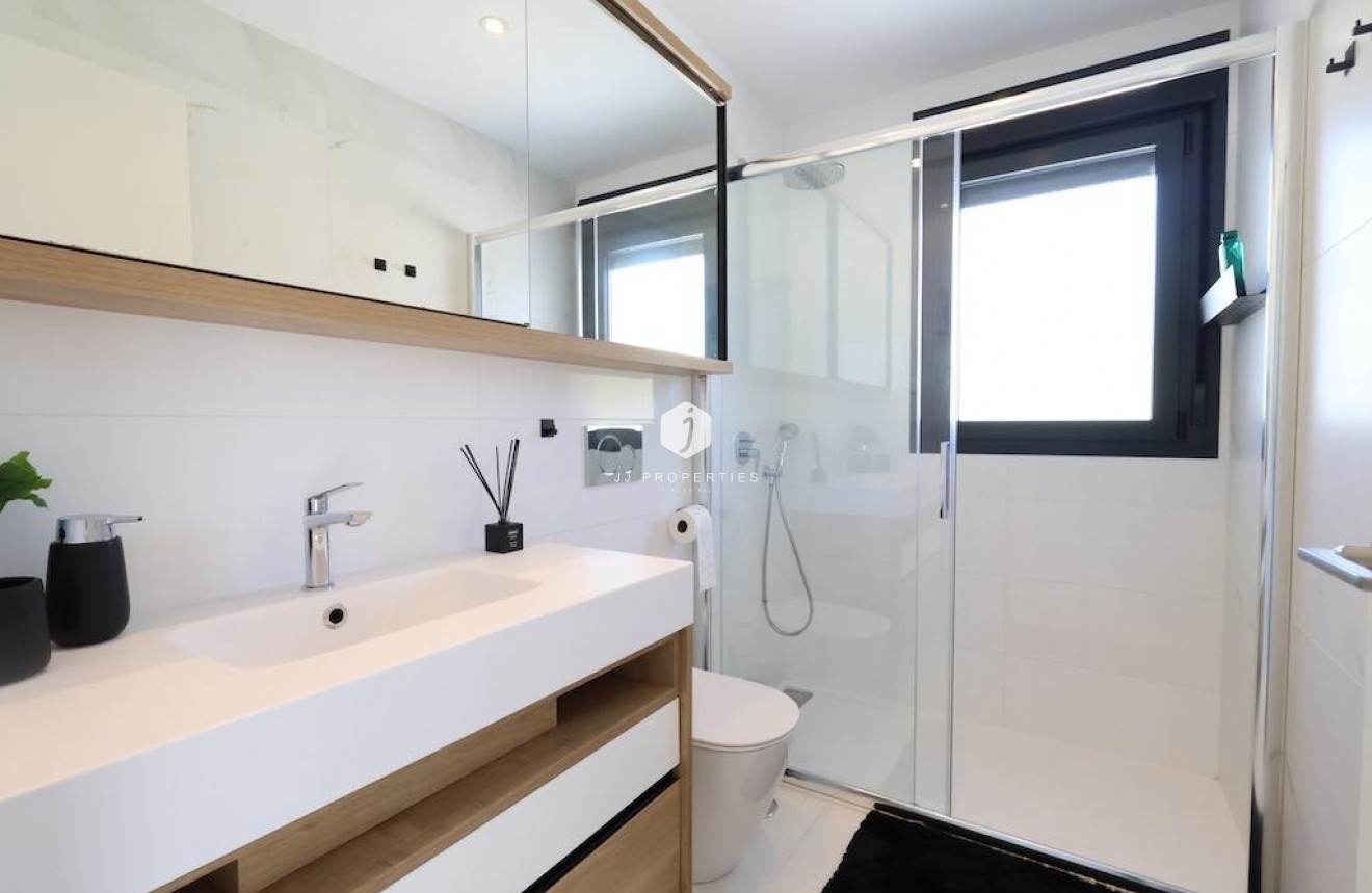 Resale - Villa -
Rojales - Inland