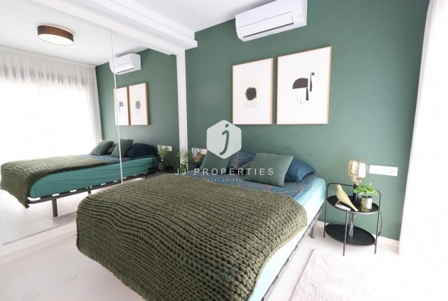 Resale - Villa -
Rojales - Inland