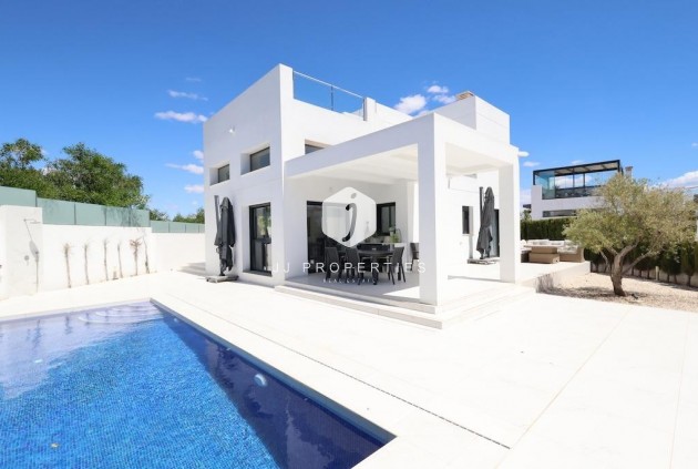 Resale - Villa -
Rojales - Inland