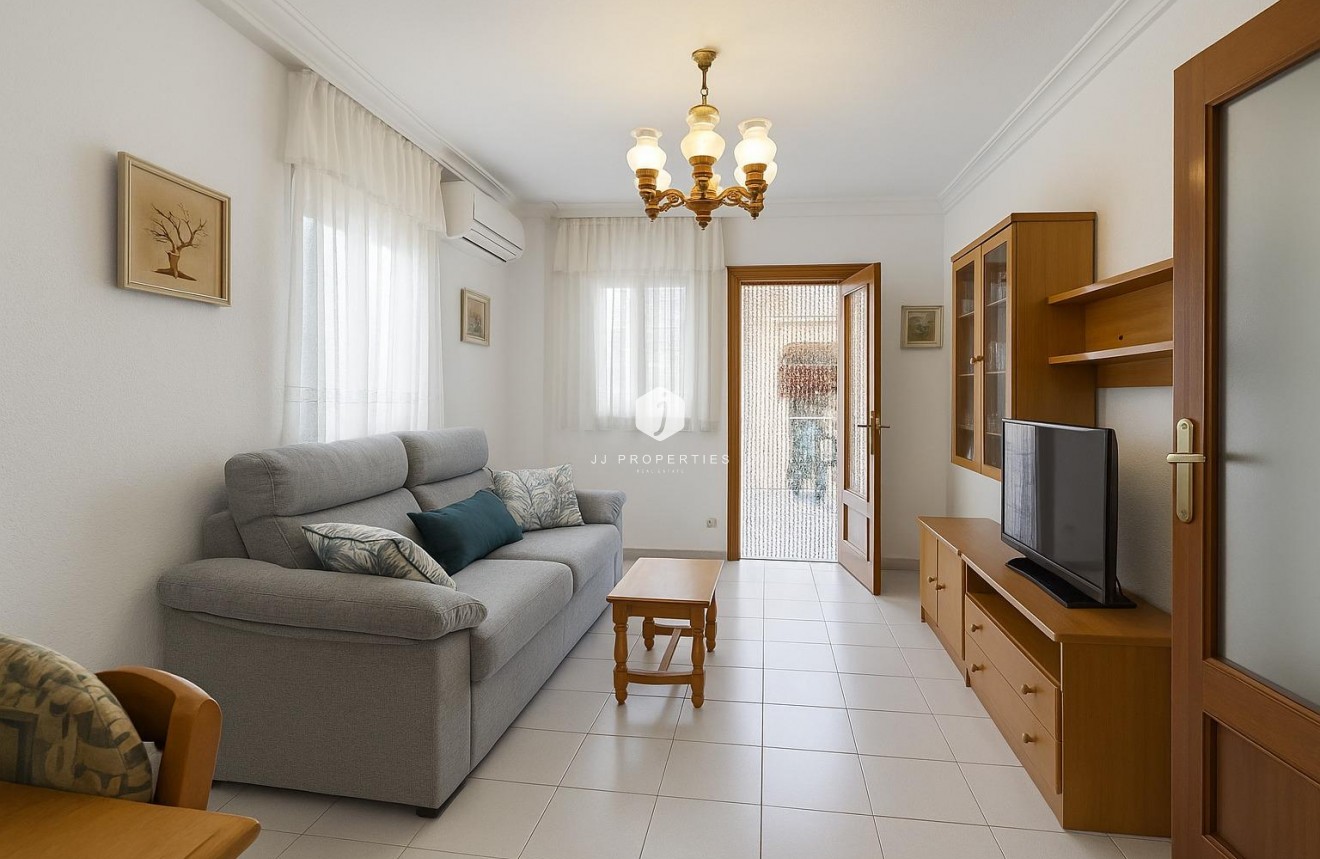 Resale - Apartment / flat -
Torrevieja - Acequion