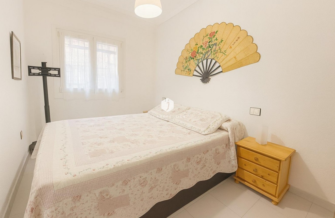 Resale - Apartment / flat -
Torrevieja - Acequion