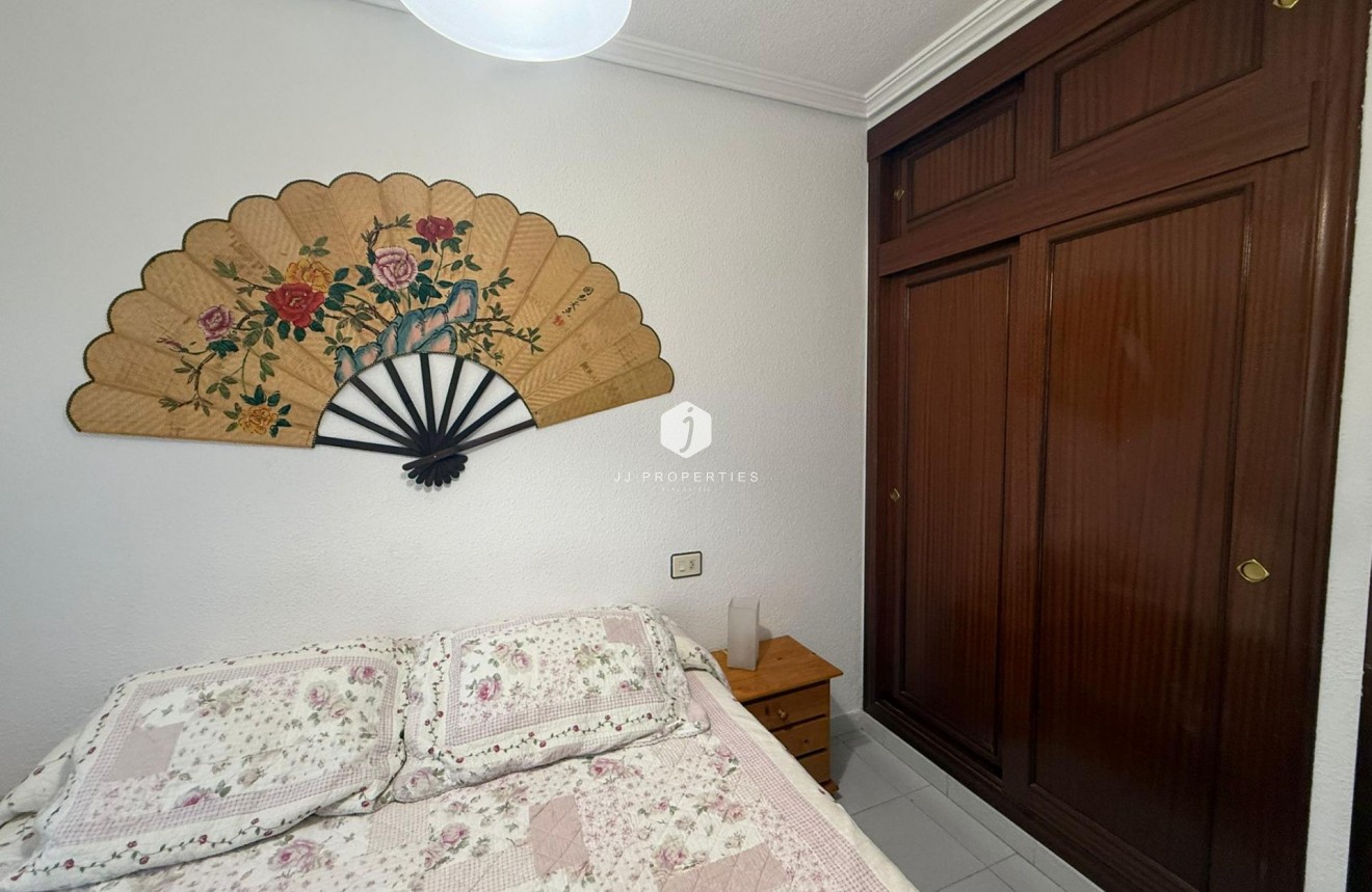 Resale - Apartment / flat -
Torrevieja - Acequion