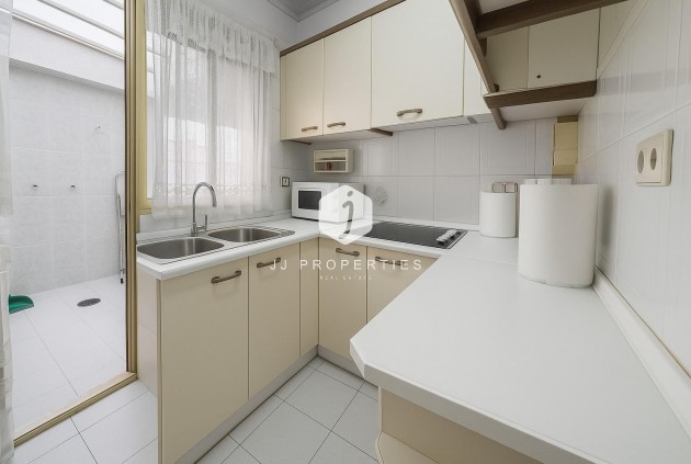 Resale - Apartment / flat -
Torrevieja - Acequion