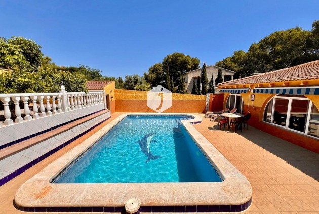 Z drugiej ręki - Villa -
Torrevieja - Los Balcones