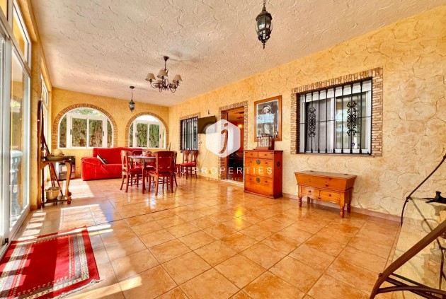 Z drugiej ręki - Villa -
Torrevieja - Los Balcones