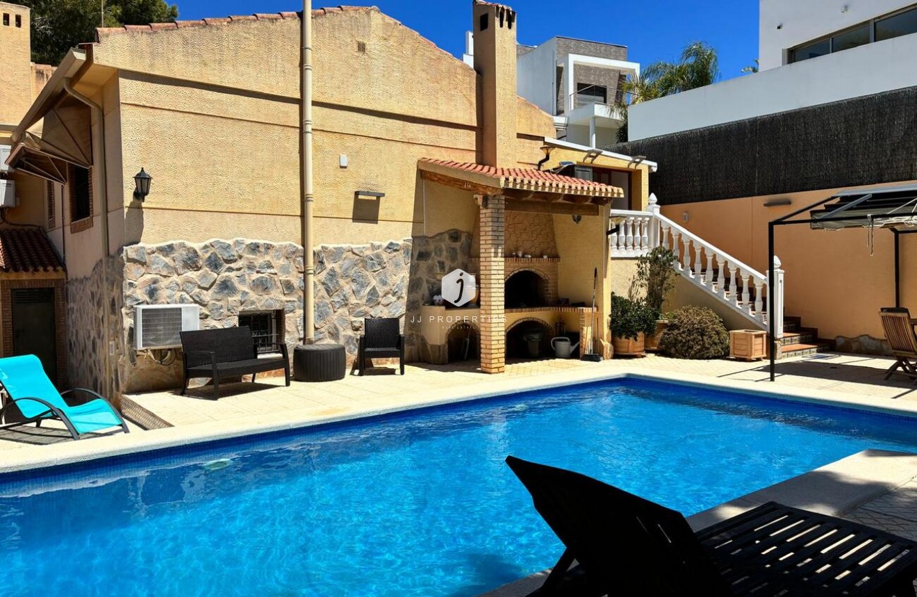 Resale - Villa -
Los Balcones - Costa Blanca