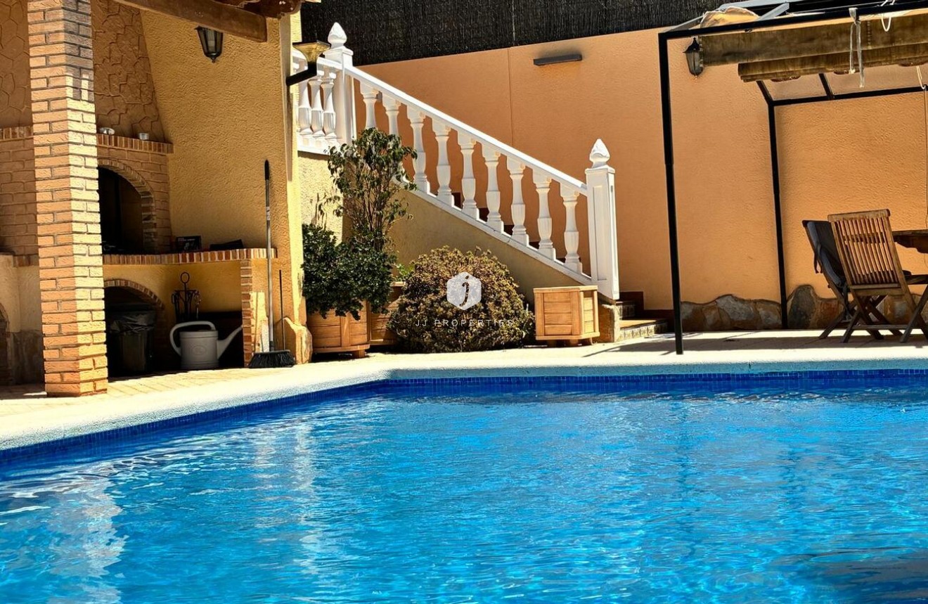 Resale - Villa -
Los Balcones - Costa Blanca