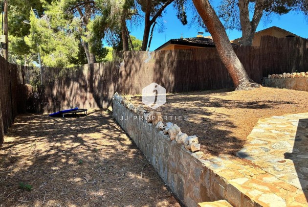 Resale - Villa -
Los Balcones - Costa Blanca